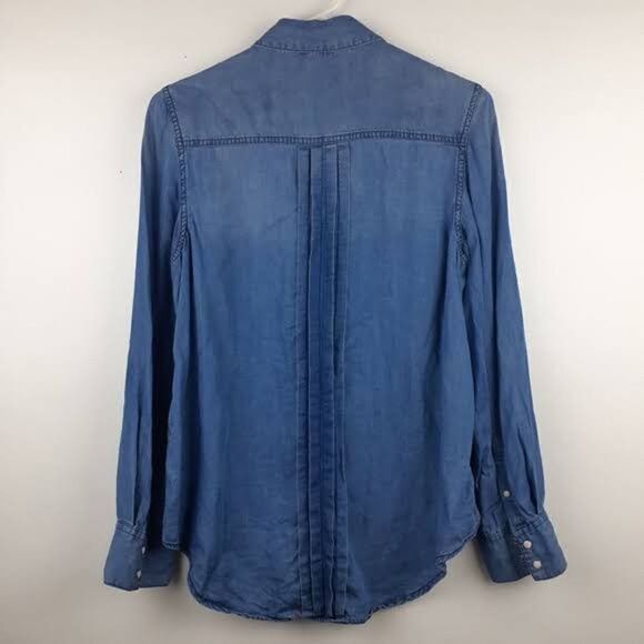 Sundance Tessa Chambray Pleated Button Down Shirt - Picture 3 of 5